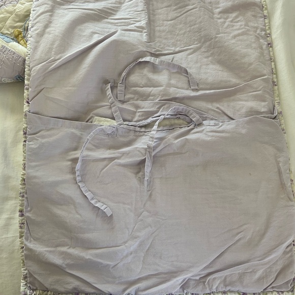 Pottery Barn Kids Cream and Multicolor Floral Quilt - Picture 3 of 8